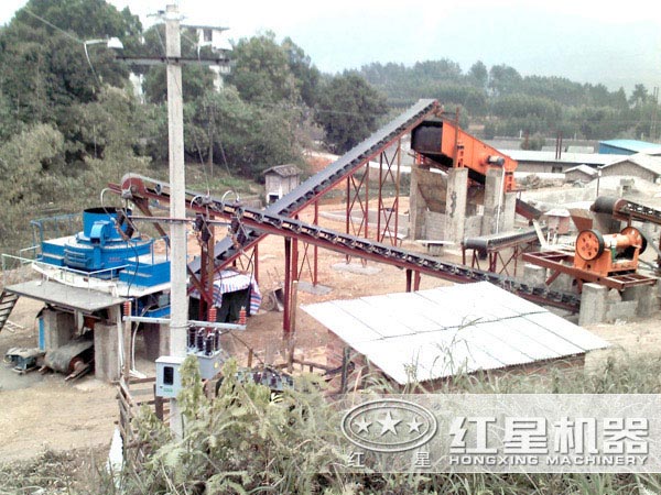 河卵石制砂機生產現場